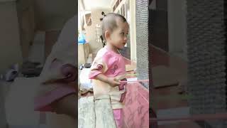 Sedang Jaga Warung