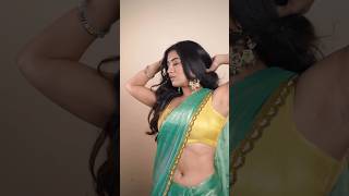 Rashi Singh New Reels