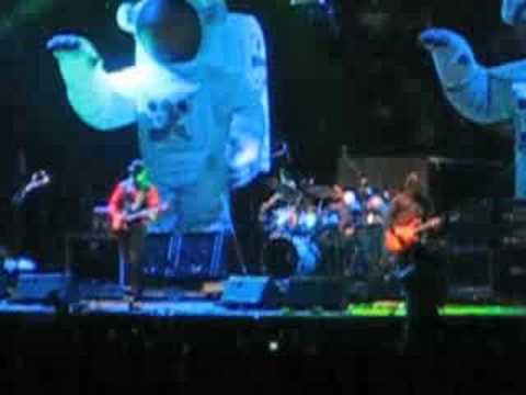 Primus on stage