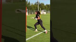 9aesM9DS5Zg Video Image