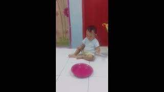 Pangeran Main Lempar Piring, Bayi Imut, Cute and Funny Baby