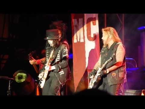Don't Go Away Mad (Just Go Away) (Live) Bangor, Maine