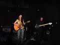 Emily Maguire - 'Keep Walking' (live)