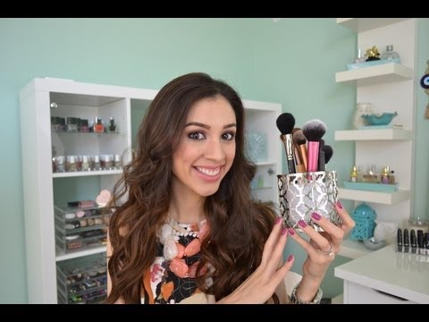 Makeup 101 - Brush Cleaning - YouTube