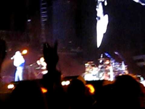 Depeche Mode- Master and Servant (LIVE in Toronto) 2009