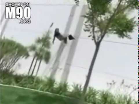 Criss Angel wall walk