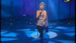 Watch Elaine Paige I Gaze In Your Eyes video