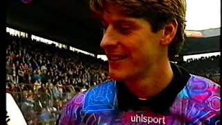 9jHzKCzU3Cc Video Image