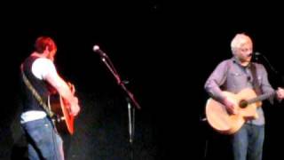 Watch Nadas At The Edge video