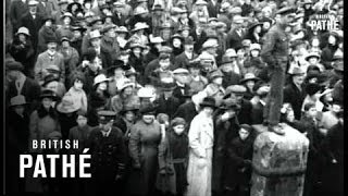 Large Crowd Scene 1919