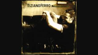 Watch Tiziano Ferro Baciano Le Donne video