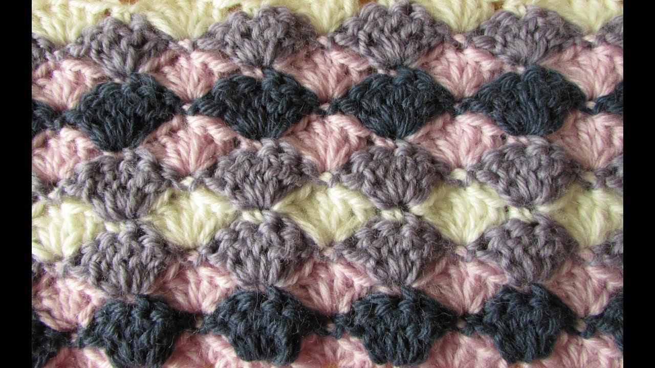VERY EASY crochet shell stitch blanket - crochet blanket/afghan for