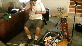 Watch Fuzz Loopy video