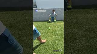 9s_2x_jn-uo Video Image