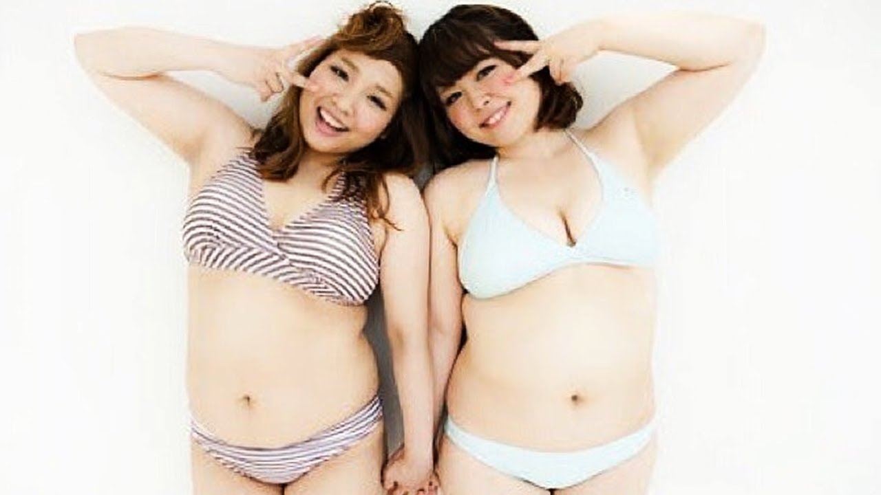 Красивые трусики на толстых японках