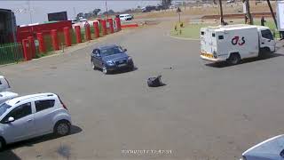 SA cash-in-transit heist video goes viral SA cash-in-transit heist video goes viral