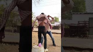 Kapda Faad Holi