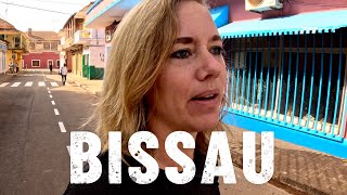 I need to speak PORTUGUESE here in GUINEA - BISSAU |S7E36|