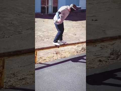 Evan ripping some Ct. spots 🔥🛹 #skateboarding