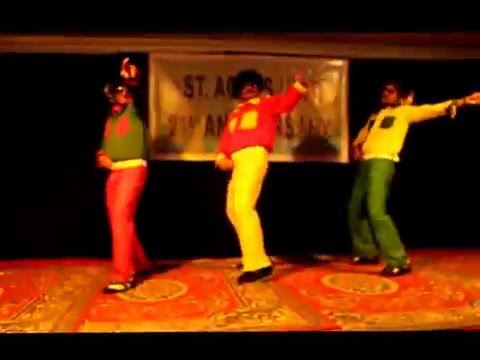 oru madhurakinavin dance performance