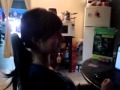 NAY ESCUCHANDO PORNO :O