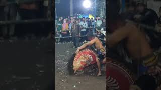 Ele Geçirilmiş Dansçıların Dehşet Dolu Anı Kontrol Edilemeyen Kötü Ruh..