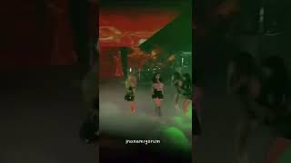 Kim Jisoo Diye Yazılır Güzellik Abidesi Diye De Okunur