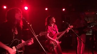 Watch Those Darlins Hives video