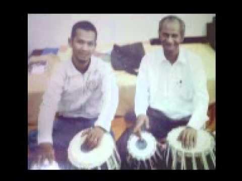 instrumen Khushiyan Aur Gham sehti hai on mandolin