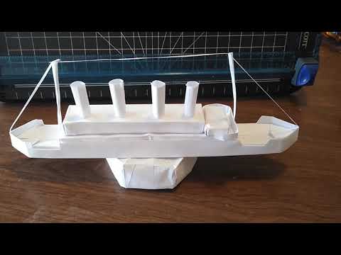 ORIGAMI MINI-TITANIC.