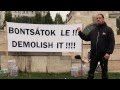 Tüntetés a Szabadság téri szovjet emlékmű léte ellen