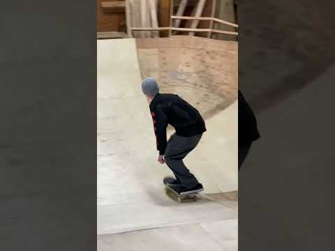 Metro Ramp w/ Elijah Akerley, Kasci Woolf, Skyler King, Joel Jutagir - Bigspin Nosepick #shorts