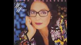 Watch Nana Mouskouri Smile video