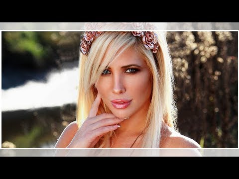 Белокурая Таша Рейн оттрахана своим шефом