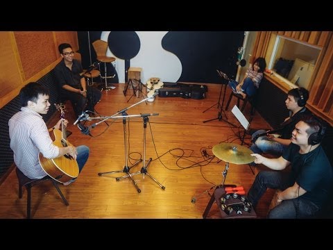 Em của nắng ấm ngang qua ! Không phí 1s nào của bạn đâu :x