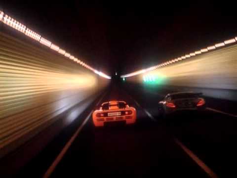 GT5 Drag Race McLaren F1 vs SLR McLaren