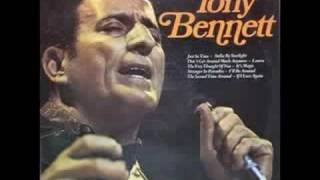 Watch Tony Bennett Its Magic video