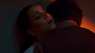 Mastram Web Series Hot Train Scene Bollywood Hot Movie