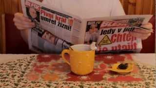 Watch Riblja Corba Dobro Jutro video