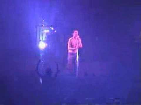 Depeche_Mode_-_Clean__Prague_04-09-2001_