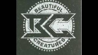 Watch Beautiful Creatures Kick Out video