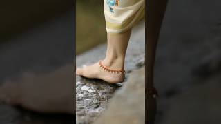Mallu Anklet Feet In Saree