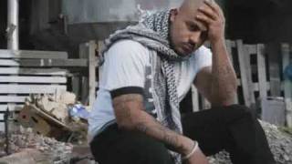 Watch Massiv Hand In Hand video