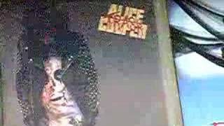 Watch Alice Cooper Sideshow video