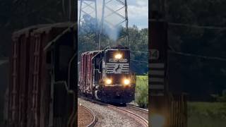 Ns Gp38-3 Working Hard And Running Notch 8 With A Smoke Show At Bound Brook Nj 8212024