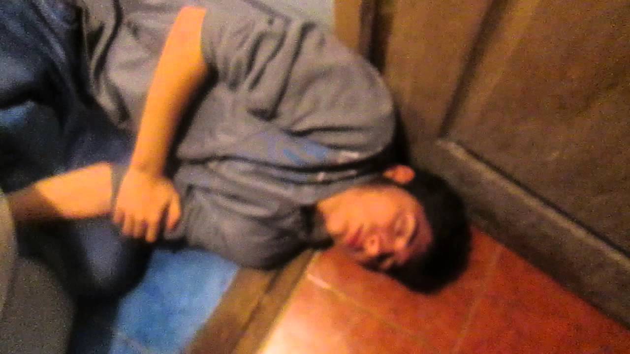 Порно Видео Пьяных Мужчин С Мужчиной