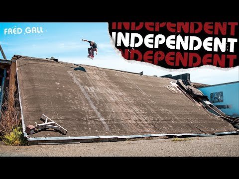 Fred Gall Snaps Into A Rooftop Mountain | Behind The Ad