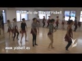 Clases de danza clásica de niñas de 13 a 15 años en la Escuela de danza Yisbell.