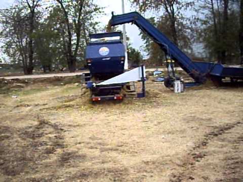 Watch TOSUN TARIM,Silaj Paketleme Makinası,Maize Round Baler,Silage Baler,Maispresse.www.tosuntarim.com