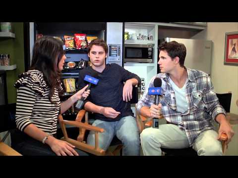 Matt Shively Robbie Amell True Jackson VP'Mystery in Peru'